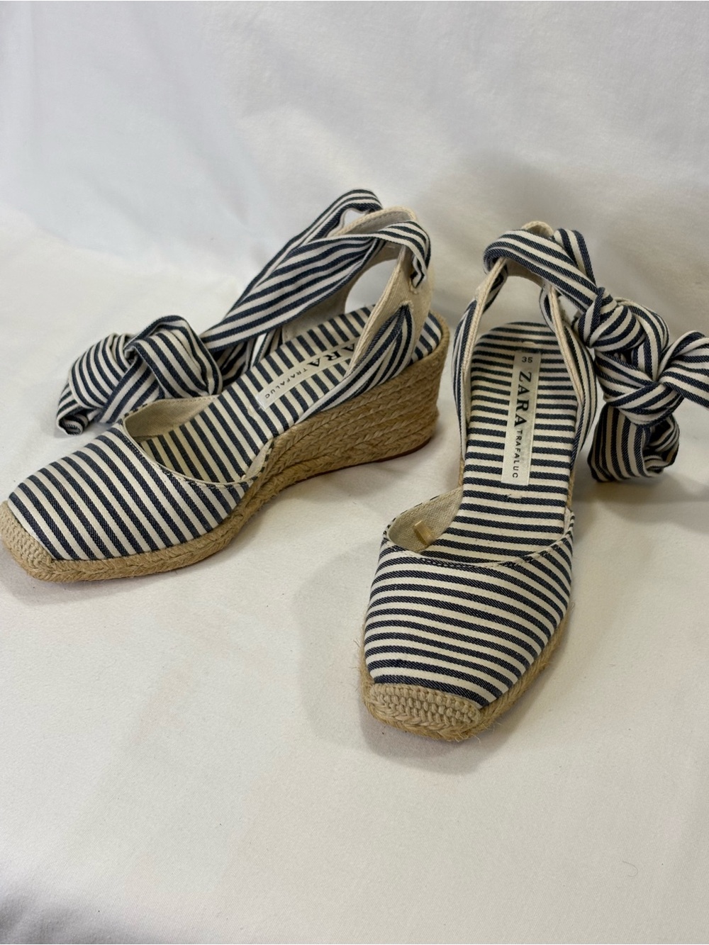 Zara Trafaluc Blue and White Striped Espadrille Wedge Sandals w/Tie Ankle SZ 5